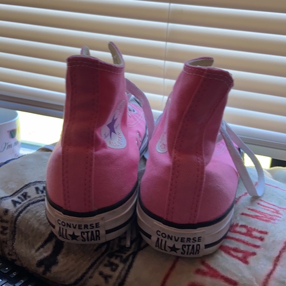 Pink high top converse 💗 - Picture 2 of 4